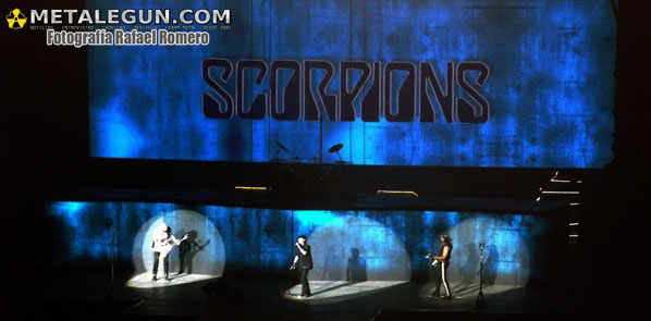 SCORPIONS + Sabaton + Medina Azahara. Crónicas e imágenes (Córdoba)